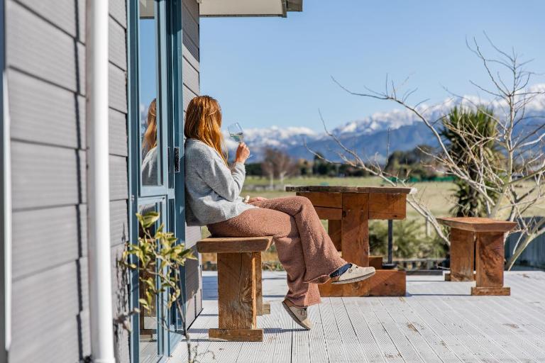 Creekside | Mountain View | Family Home - KK7219D - B&B Kaikoura