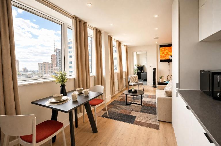 Wembley Park 1BR 2 Min Tube Gym, Co-Working & Cinema - Bed and Breakfast Londen