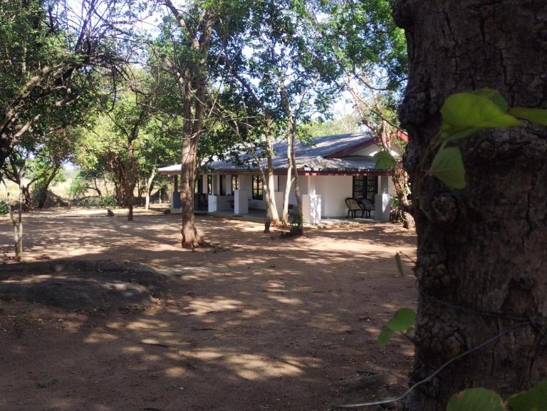 Emerald Hotel Sigiriya - B&B Dambulla