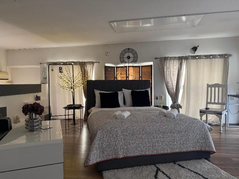Cozy Urban - Bed and Breakfast Deva