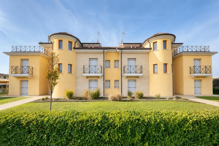 Residence Treporti - Carraro Immobiliare - Family Apartments - B&B Cavallino-Treporti
