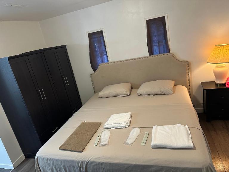 Happy House - Chambres d'hôtes Burnaby