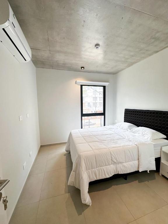 Urban Cumbres, Pool, gym and comfort - B&B Luque