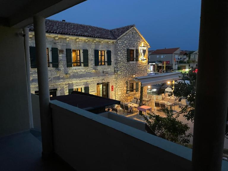 Campanella Old Town by Mrav - B&B Sukošan