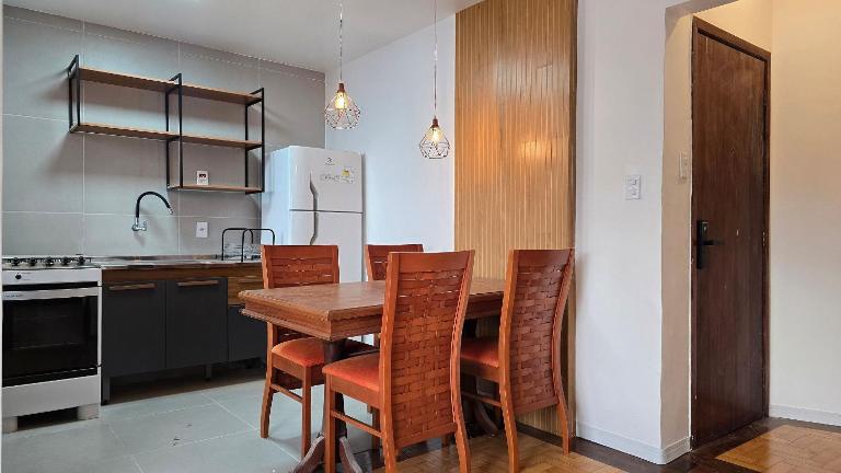 2 Quartos na Cidade Baixa com Belo Pôr do Sol - Ferienwohnung Porto Alegre