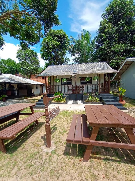 The Kayu - B&B Cherating