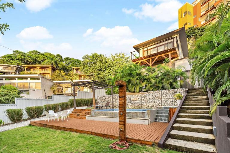 Casa Indy 3bdrm Home with Pool in Town Centre - B&B Tamarindo
