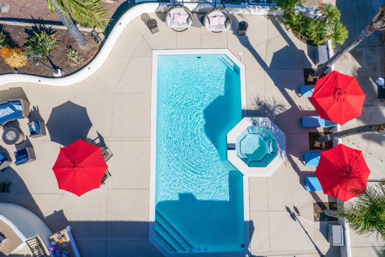 Panorama Peak Luxury Retreat - Bed and Breakfast Poway