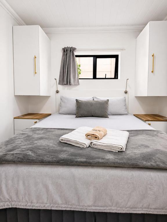 VD3 Lighthouse Room B&B - Ferienwohnung Mossel Bay