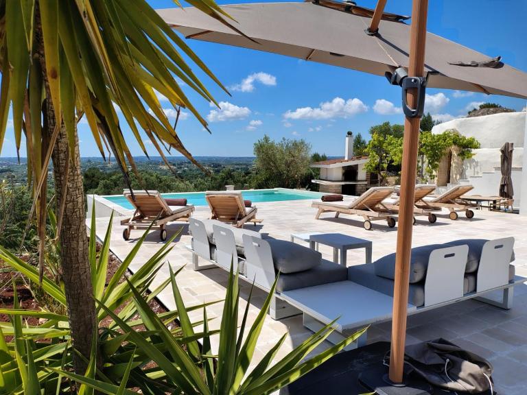 Villa Voliera - Private Infinity Pool with Panoramic Views over the Itria Valley - B&B Ostuni
