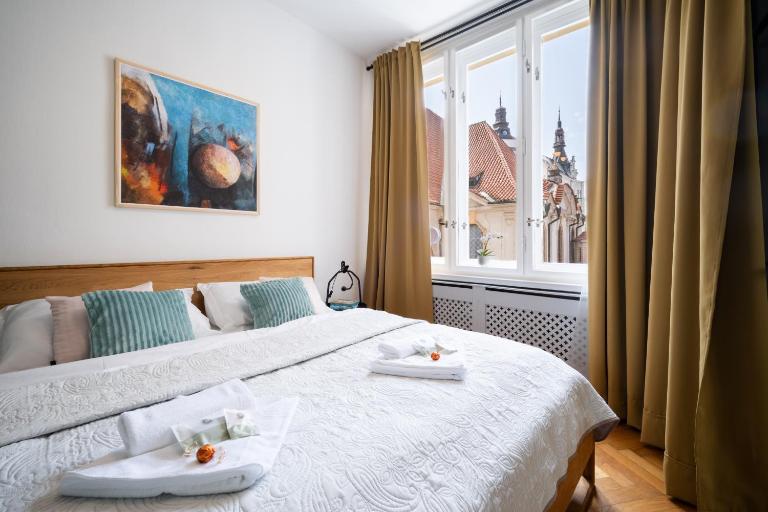 Feel Prague Old Town & Riverside Chic 2BR Spacious Suite - B&B Prague
