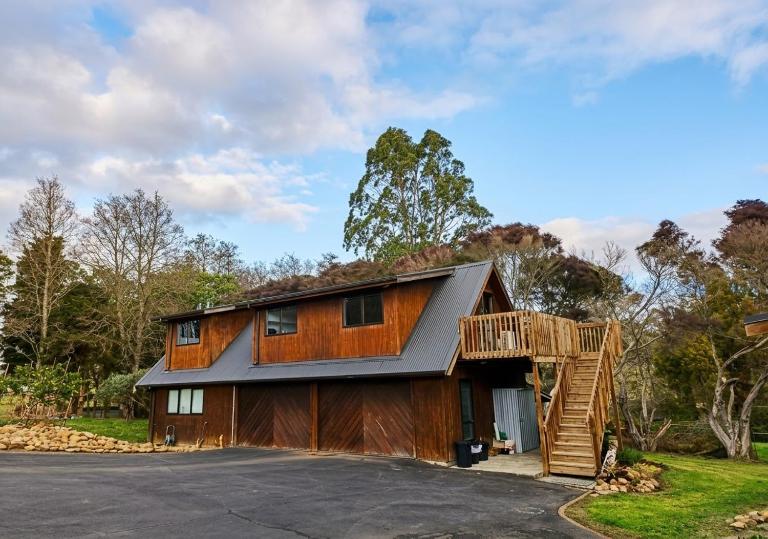 Peaceful Loft Haven - Auckland - B&B Waiau Pa