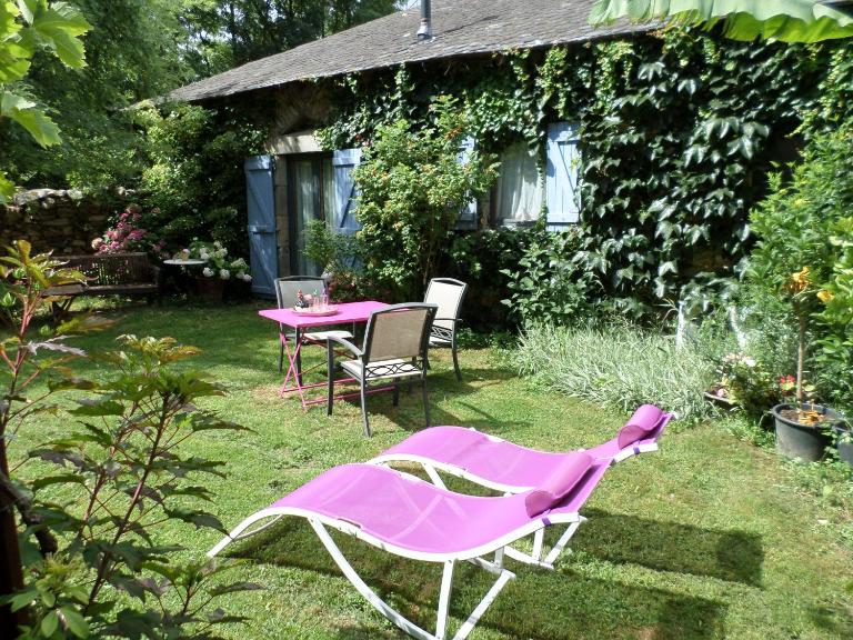 La Belle Poule - SEBRIGHT - B&B Villefranche-de-Rouergue