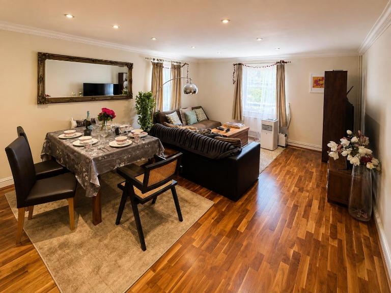 The Kensington Elegant Executive Residence - B&B Londra