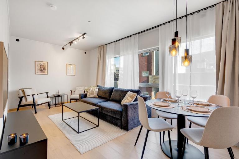 Arctic Dream Escape l Stylish & Cozy l Central - Ferienwohnung Tromsø