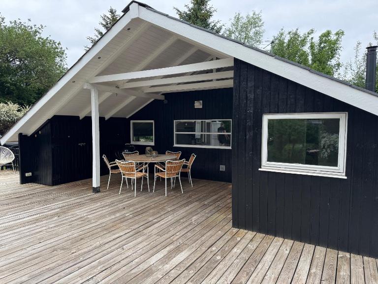 Cozy Summer House - B&B Stubbekøbing