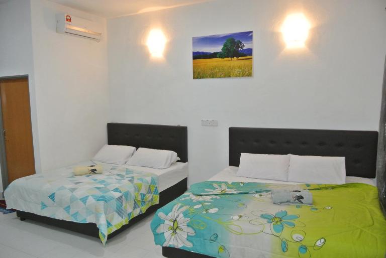 Wave Langkawi Inn - B&B Pantai Cenang