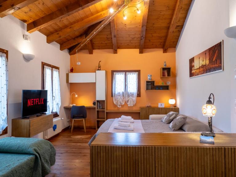 open space apt - comodo a Venezia - Chambres d'hôtes Trévise