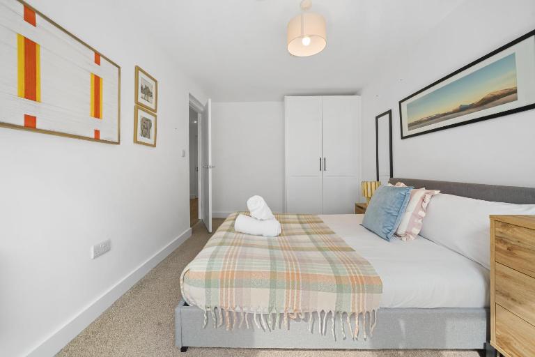 Perfectly Peaceful City Retreat, Liverpool - 10 mins to Centre, Sleeps 3 - B&B Liverpool