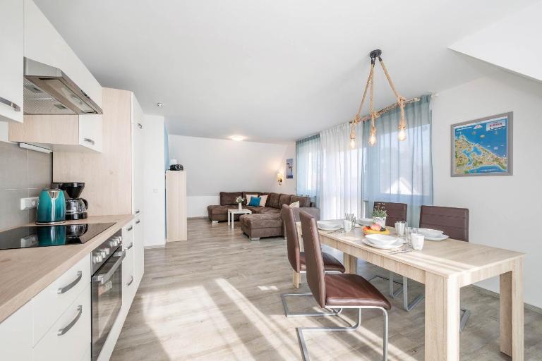 Ferienanlage Sonneninsel Haus Abendrot Obergeschoss - Chambres d'hôtes Loddin