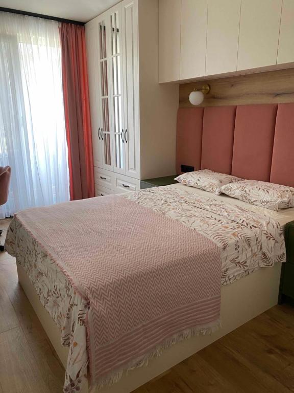 Cozy & Comfortable Apartment with free parking - B&B Sofia