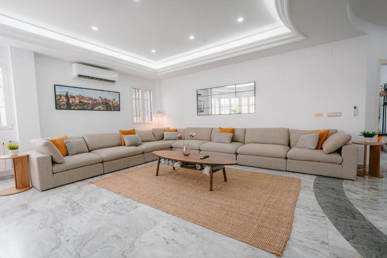 Villa Zarra Granada - B&B Maracena