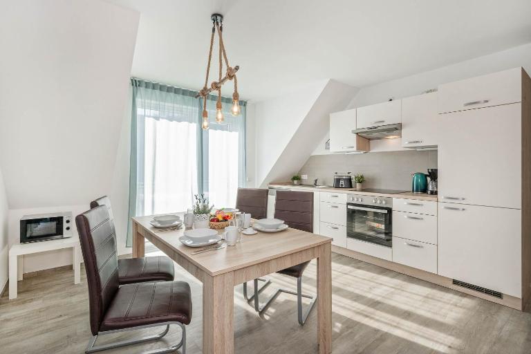 Ferienanlage Sonneninsel Haus Sonnenschein Obergeschoss - Chambres d'hôtes Loddin