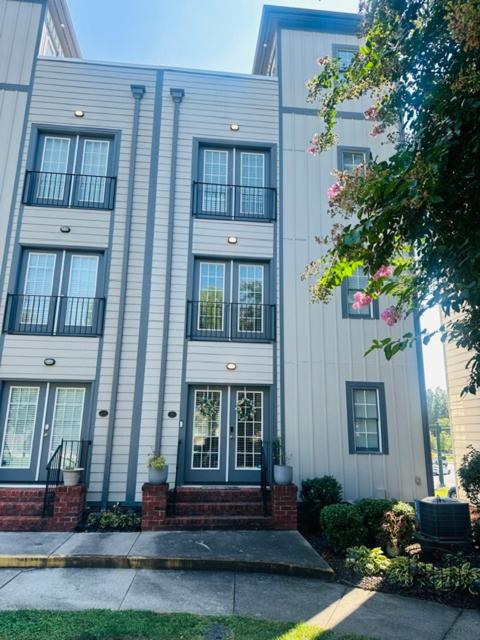 The Tower, Downtown Greensboro - B&B Greensboro
