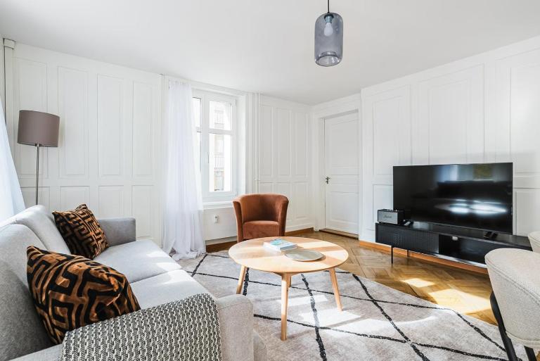 Magnolia Suite - Bright 4.5-Room Apartment - B&B Zurigo