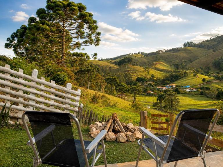 Refúgio na Serra da Mantiqueira - 20km de Monte Verde - B&B Camanducaia