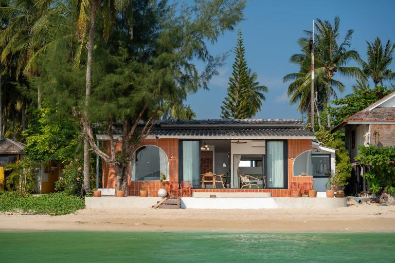Villa Beach front Baan Chom-Ley Boutique villa - B&B Ban Hin Kong