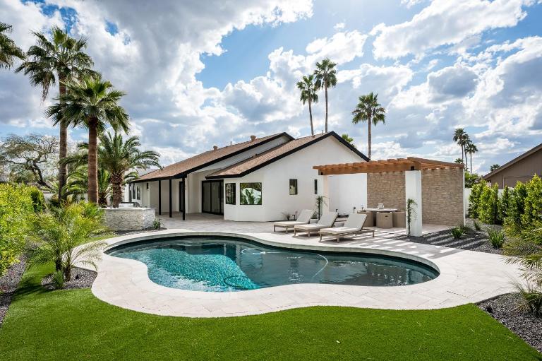 The MYAH by Porter Designer Home wHeated Pool Fire Pit EV Charger - B&B Phoenix