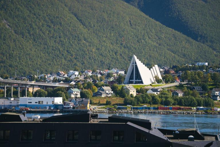 Istay - Parkgata 40 - Bed and Breakfast Tromsø