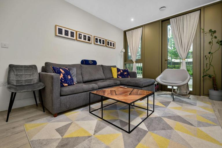 The Warwick Lane Residence by Aureva - B&B London