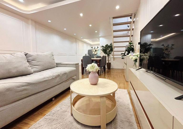 Cozy 4BR Private Home in Sukhumvit near BTS Udomsuk - B&B Bangkok
