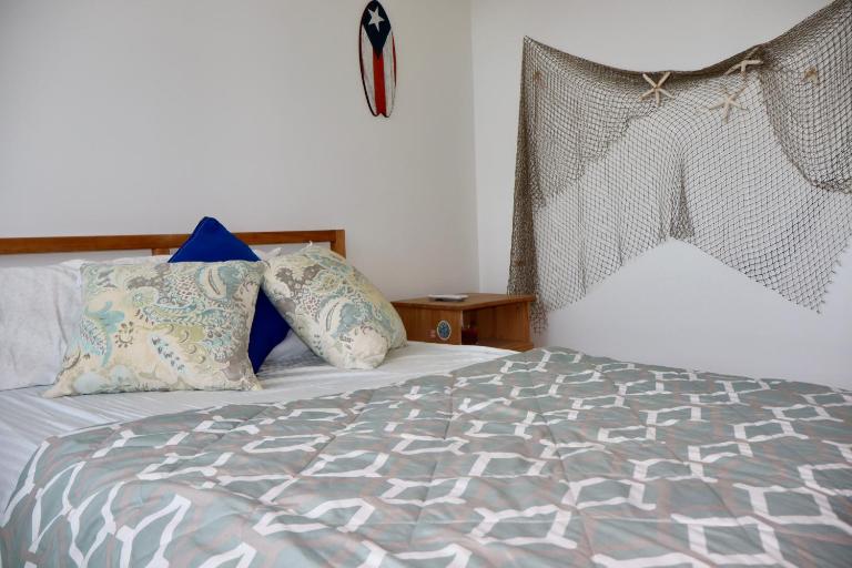 Luxury Beachfront Escape 3BR 2B in Coral Beach - B&B San Juan