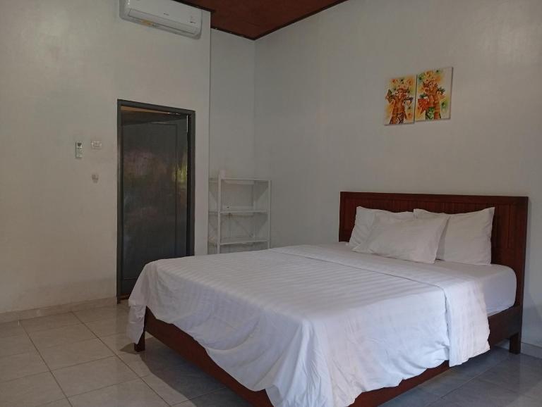 Kompyang Rai Guest House - B&B Tambakboyo