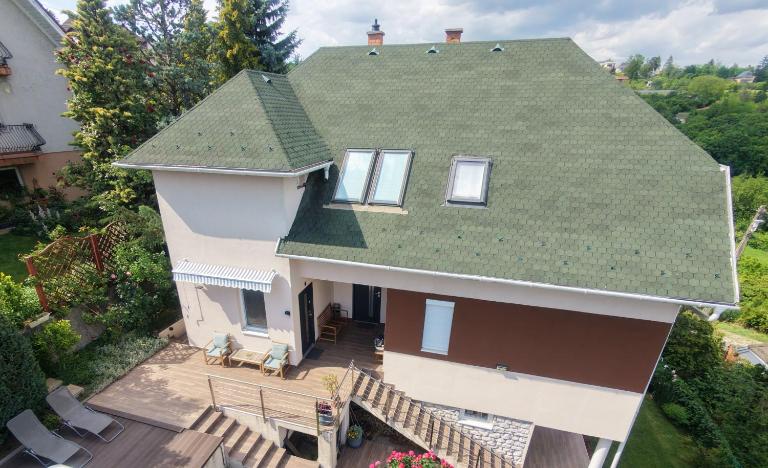 Happy Home Apartman - Chambres d'hôtes Miskolctapolca