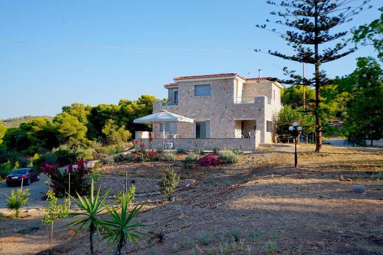 Villa La Fontaine - Private Estate 4,000m2 - Bed and Breakfast Pórto Chéli