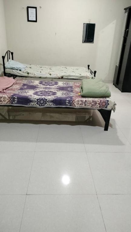 Coral dormitory - Bed and Breakfast Nagpur