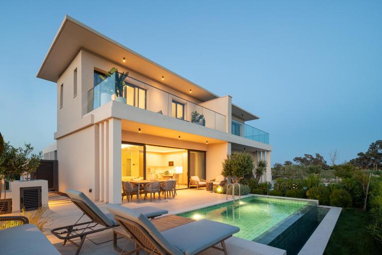 Silk & Stone Villa, Limassol Greens Golf Resort - Bed and Breakfast Trachóni