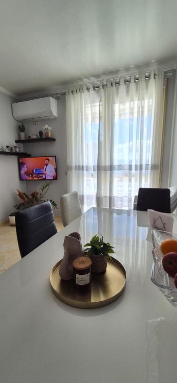 Seaside 2 bedrooms apartment - Chambres d'hôtes Vlora