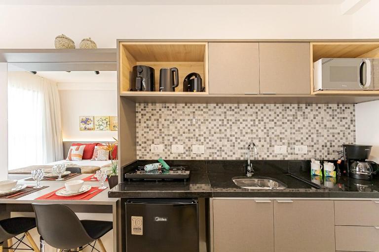 Studios Completos com Academia, Coworking e Lavanderia - B&B Curitiba