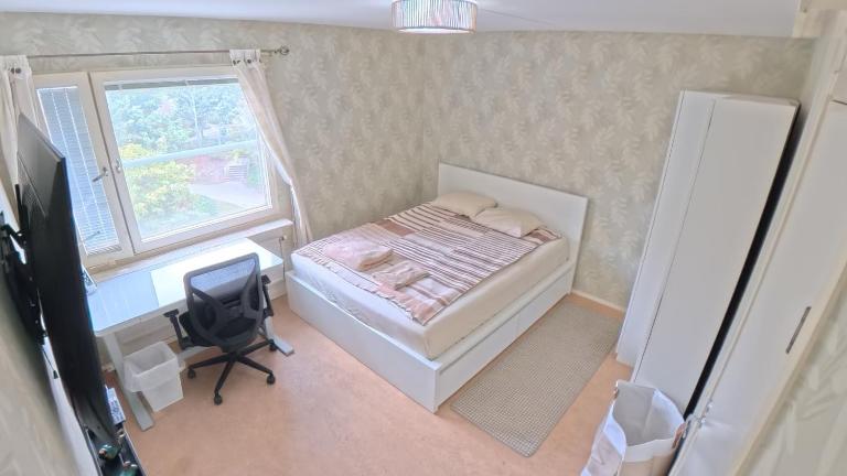 Easy Access To Stockholm City 2 - Bed and Breakfast Sundbyberg