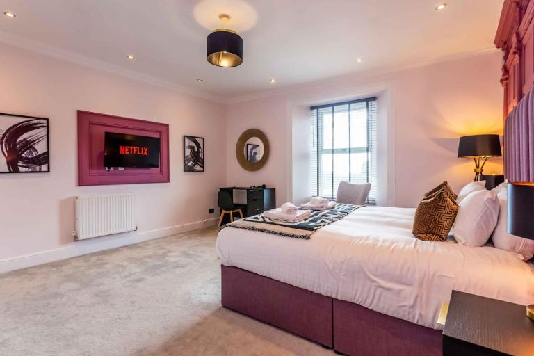 Elderberry Hall Luxury Farmhouse Sleeps 20,Near Durham - B&B Fishburn