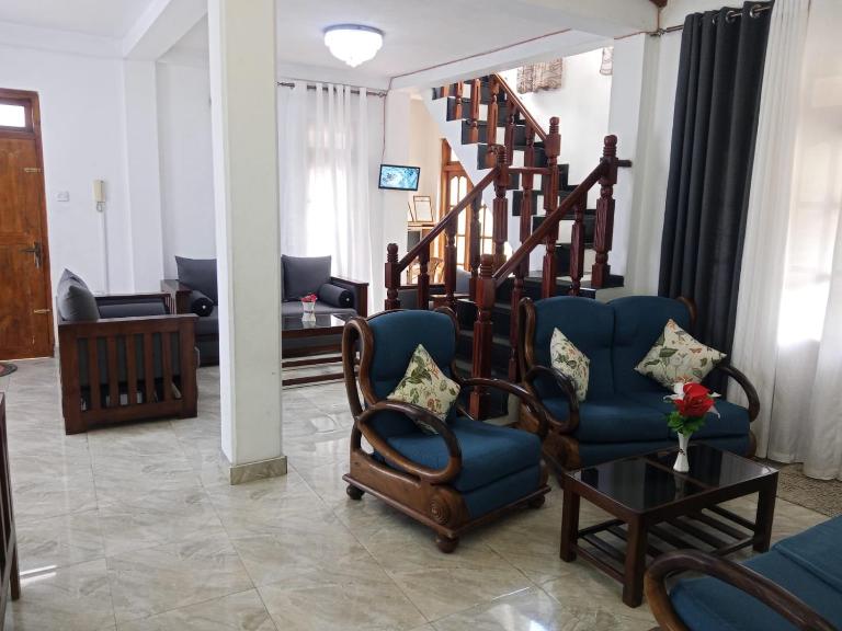 Ferienwohnung mit 2 Schlafzimmern und Traumblick - Chambres d'hôtes Bandarawela