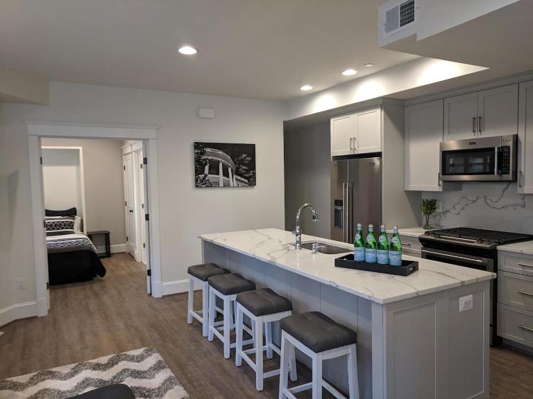 2BR Garden Level Guest Suite by White House - Chambres d'hôtes Washington