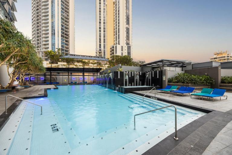Sunrise 19 at Circle on Cavill, 2BR Ocean View - Ferienwohnung Gold Coast