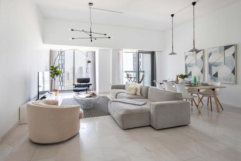 Frank Porter - Cayan Tower - Ferienwohnung Dubai