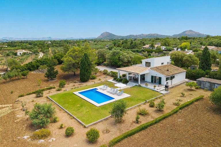 Villa Embat by Sealand Villas - B&B Pollença